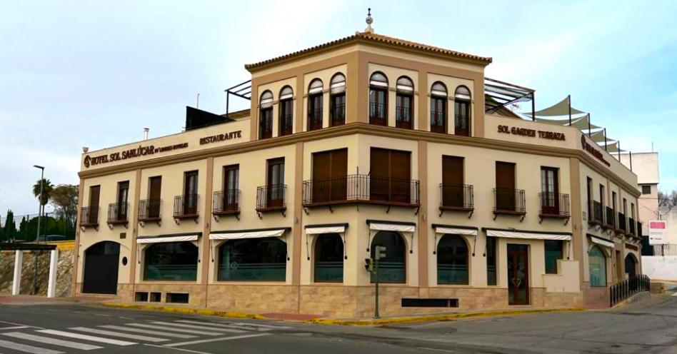 Hotel Sol Sanlucar Sanlúcar la Mayor Extérieur photo